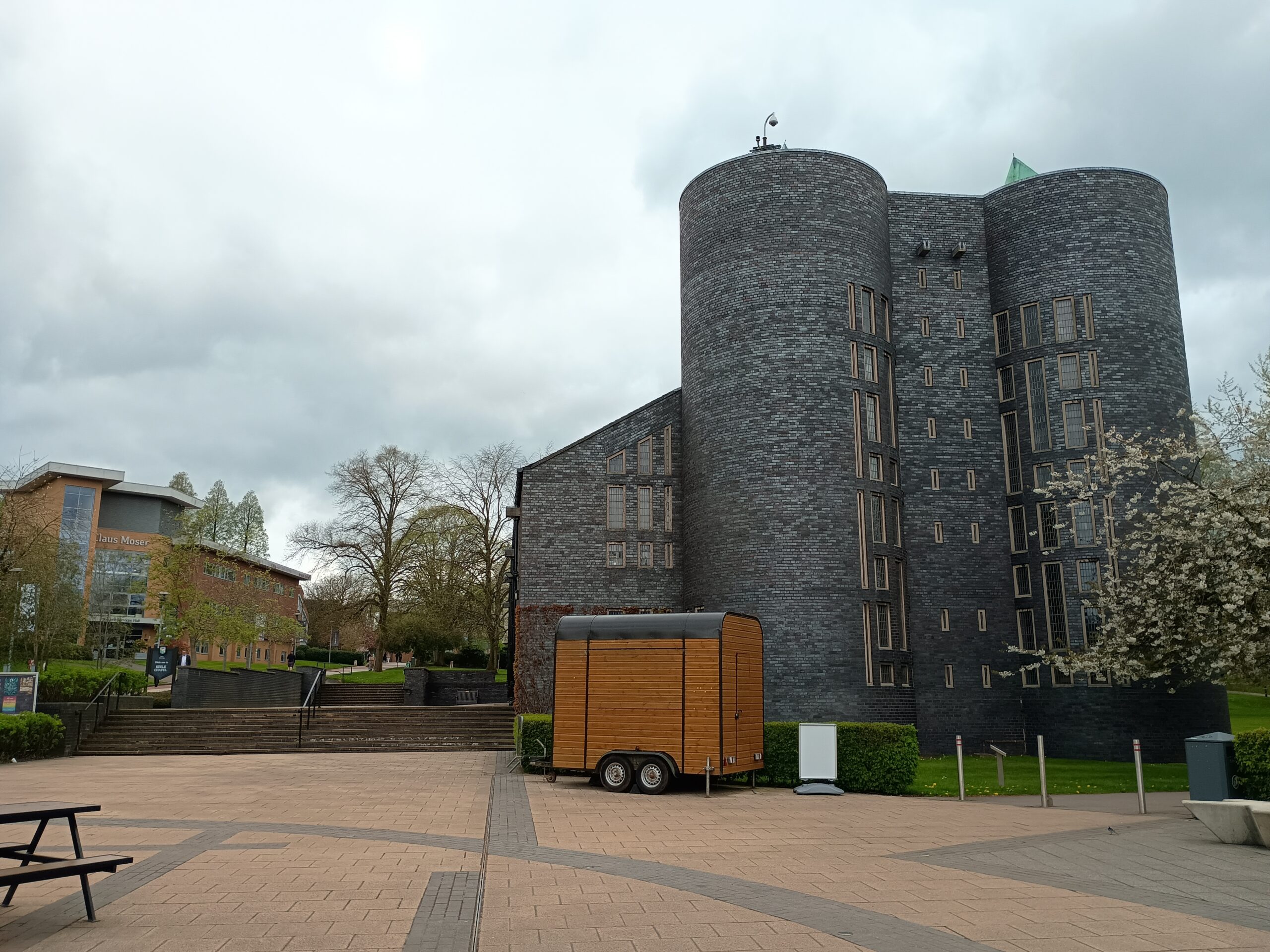 a photo of keele university